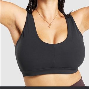 Gym Shark X Whitney Simmons Sports Bra